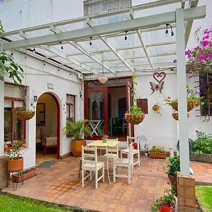 sakti-hostal-bb.hotelsquito.com/