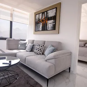 702 Bellini, Puerto Santa Ana, Guayaquil