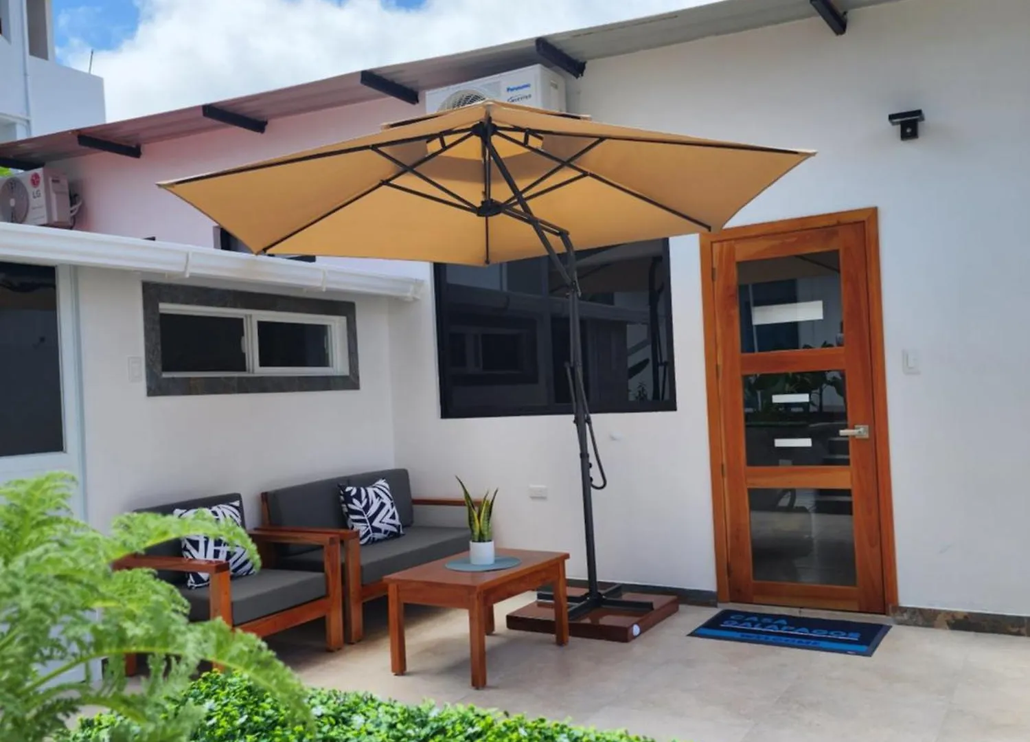 Pensión Casa Galapagos By Hostal Fragata Puerto Ayora